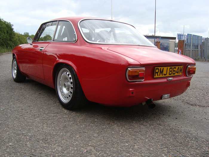 1973 Alfa Romeo GTV 105 Bertone Giulia Coupe 3