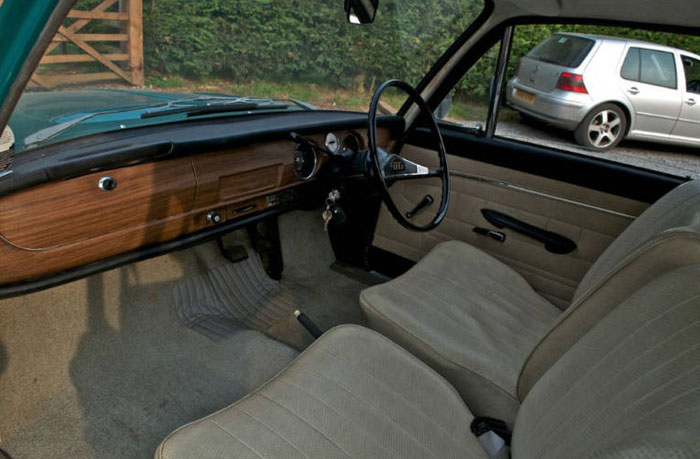 1968 auto union audi 80 variant rhd interior 1