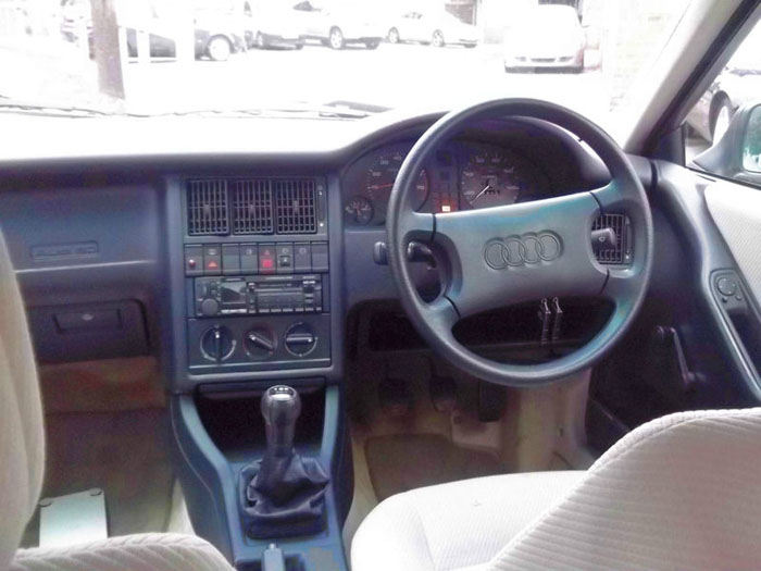 1992 audi 80 gold interior