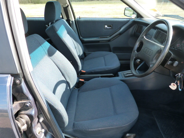 1990 Audi 80 1.8 S Automatic Interior