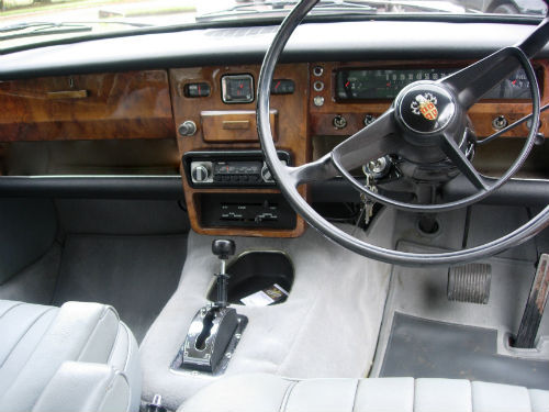 1970 austin 3 litre interior