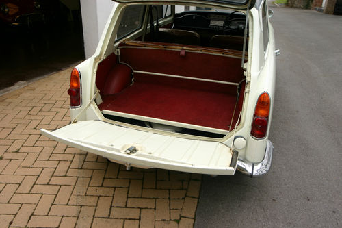 1963 Austin A40 MK2 Farina Countryman Boot