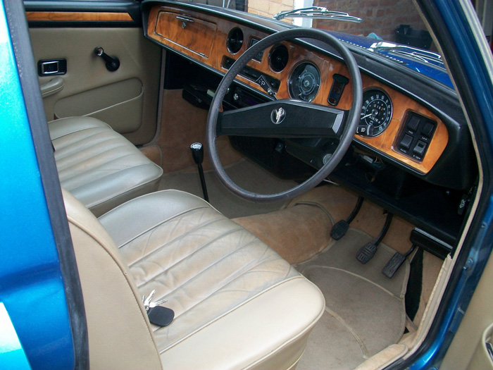 1977 Austin Allegro 1500 Vanden Plas Interior Dashboard Steering Wheel