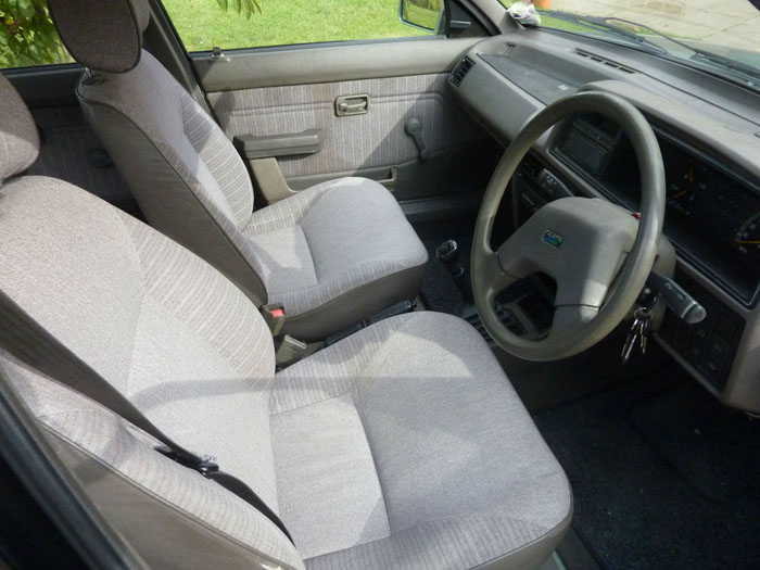 1986 Austin Maestro 1275 Interior 2