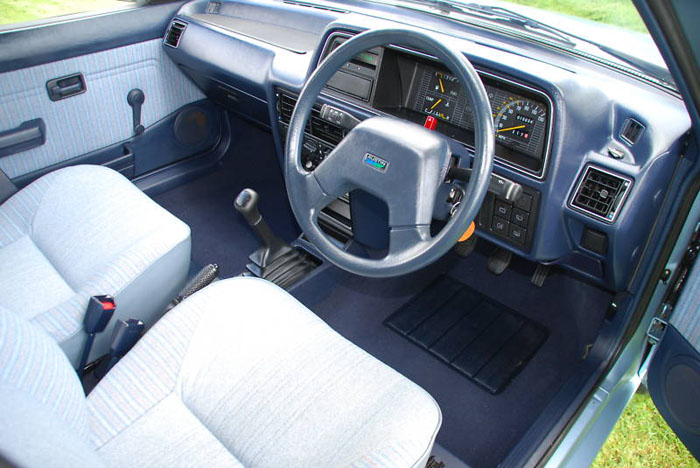 1986 austin maestro 1.6l interior 2