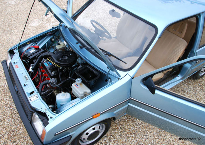 1981 mk1 austin mini metro 1.3 automatic engine bay 1