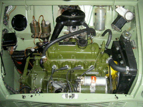 1963 austin mini van engine bay