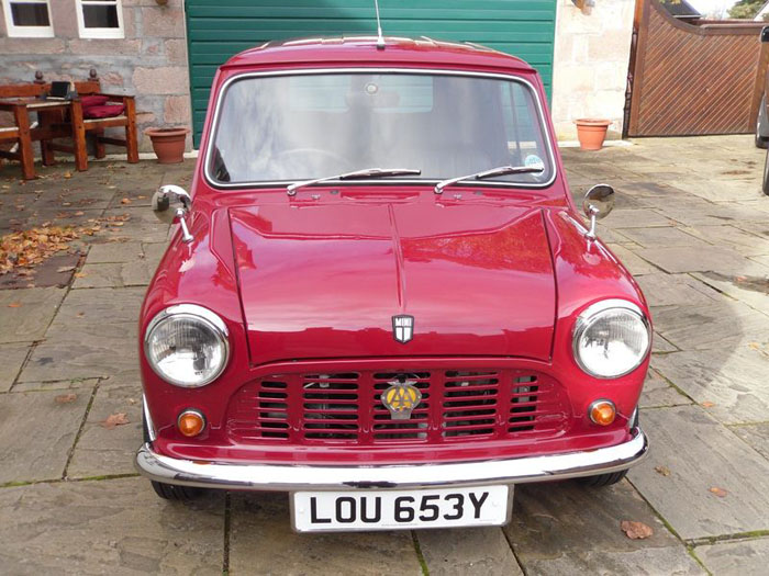 1982 austin mini van front