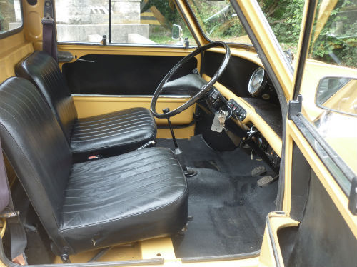 1980 austin morris mini pickup 95 interior