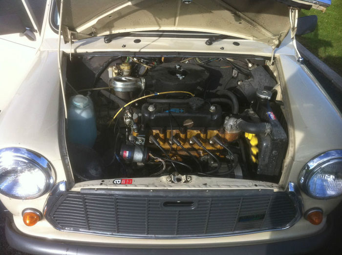 1986 austin mini mayfair auto beige engine bay