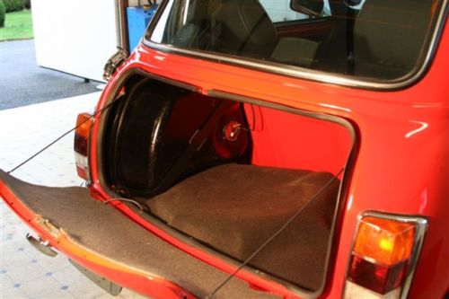 1979 austin mini boot