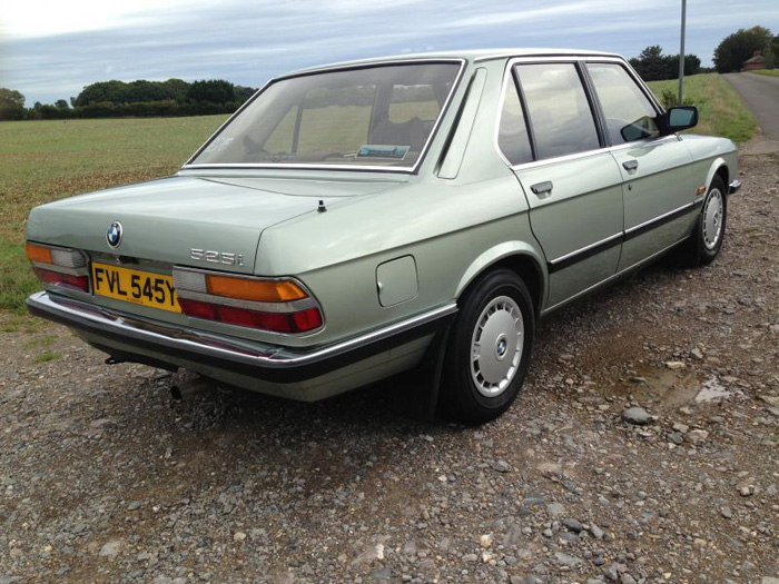 1982 BMW E28 525i 4