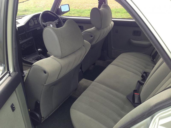 1982 BMW E28 525i Rear Interior