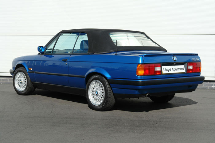 1992 BMW E30 318i Design Edition Convertible 5
