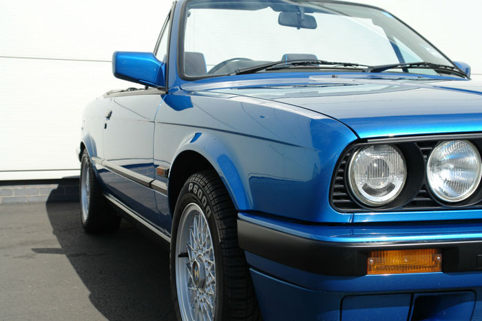 1992 BMW E30 318i Design Edition Convertible Right Side