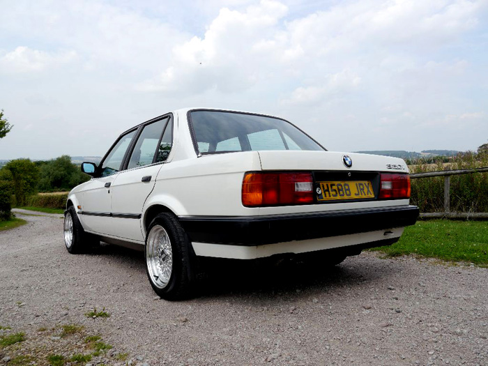 1990 BMW E30 320i 6