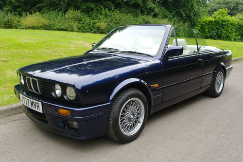 1991 BMW E30 325i Motorsport Convertible 2