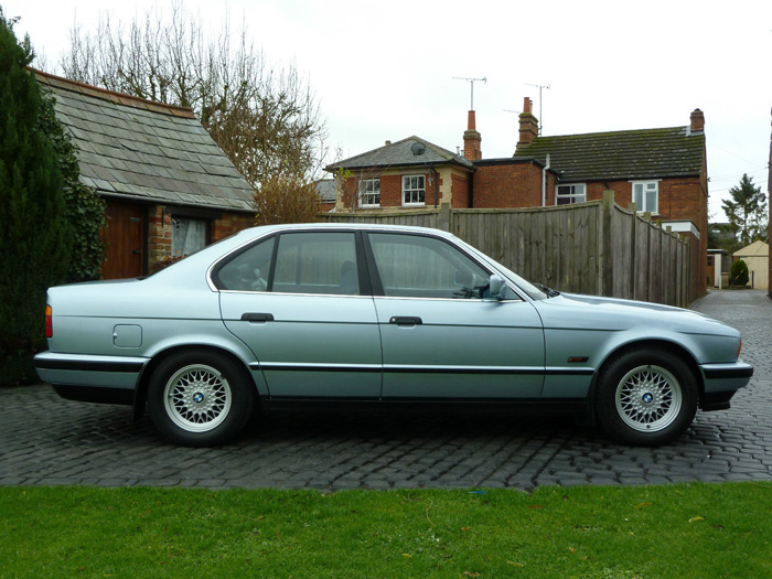 1991 BMW E34 525i SE 2