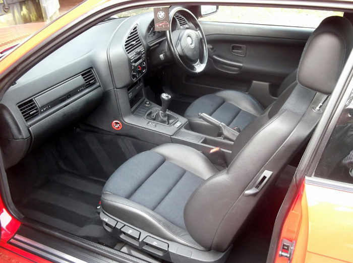 1995 BMW E36 328i Sport Interior 1