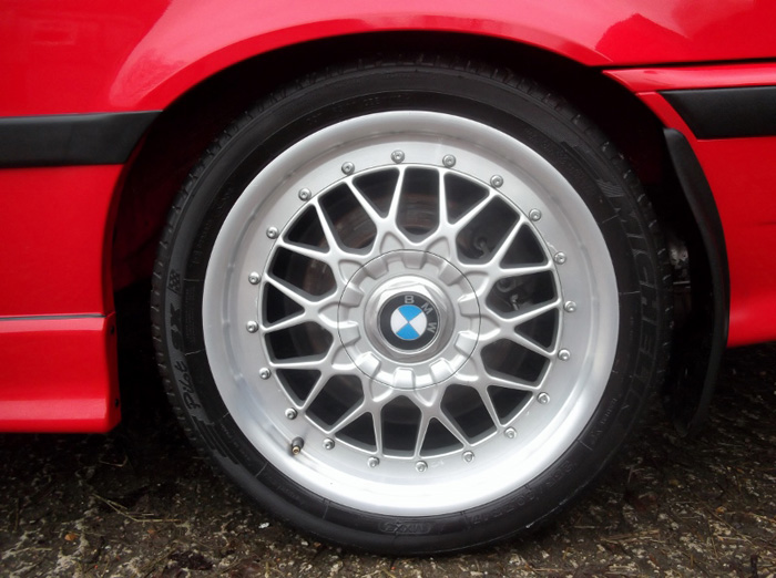 1995 BMW E36 328i Sport Wheel