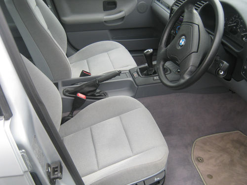 1995 BMW 318i Front Interior