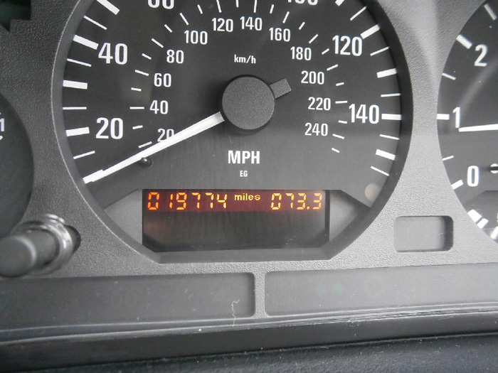 1996 BMW 323i Coupe Speedometer