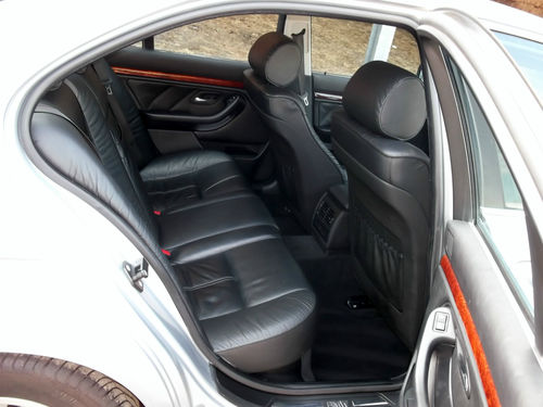 1997 BMW E39 523 2.5 SE Rear Interior