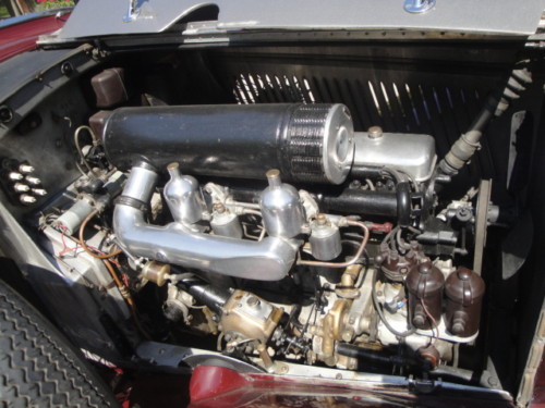 1937 bentley 3.5 litre park ward derby saloon engine bay 2