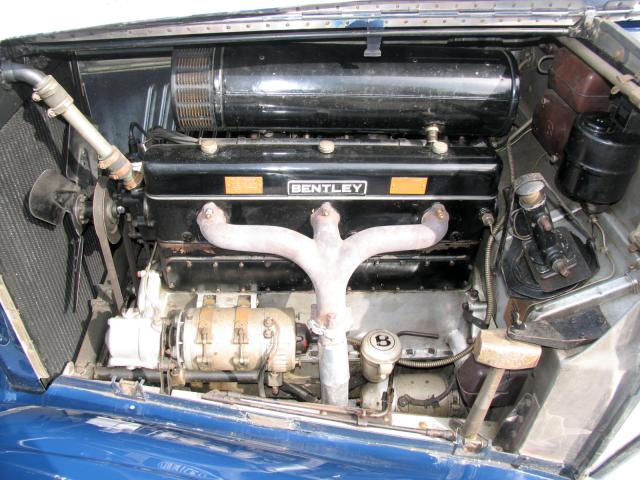 1938 bentley 4.25 litre park ward pillarless saloon engine bay 1