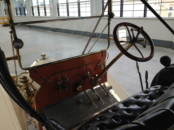 1910 Buick Model 10 Convertible Interior 2