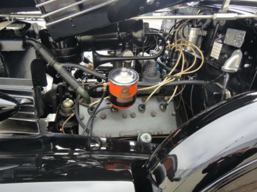 1937 Cadillac La Salle 37 50 Engine Bay 3