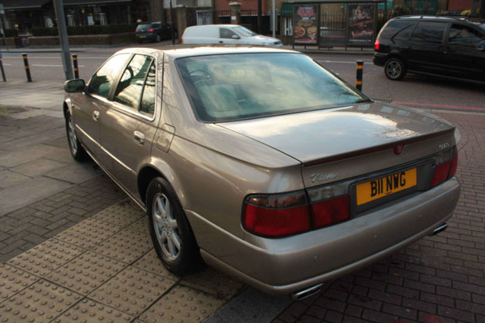 2001 cadillac seville sts v8 auto gold 4