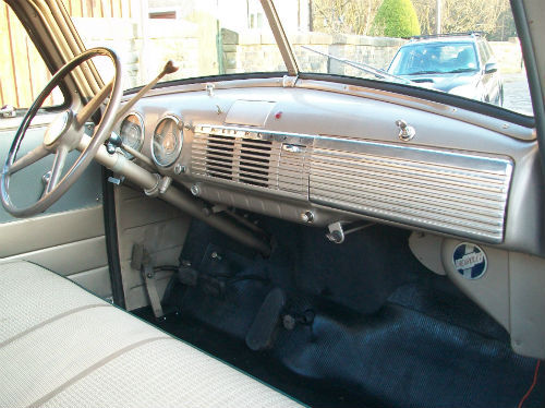 1951 chevrolet thriftmaster 3100 stepside bodied pick up interior 1