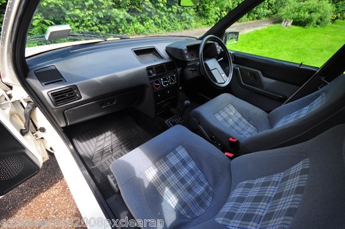 1990 citroen bx14te st.tropez interior 2