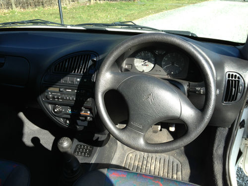1996 Citroen Saxo LX Interior Dashboard Steering Wheel