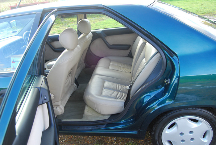 1994 Citroen Xantia 2.0 VSX Rear Interior