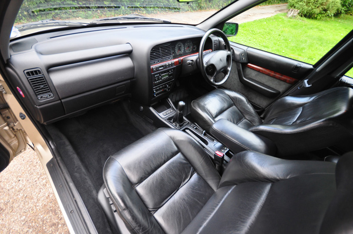 1997 Citroen Xantia 1.9 VSX TD Front Interior 2