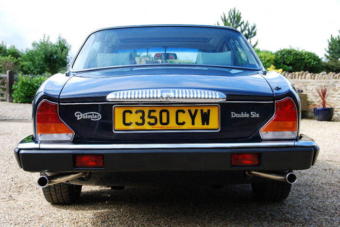 1986 daimler 5.3 v12 double six automatic back