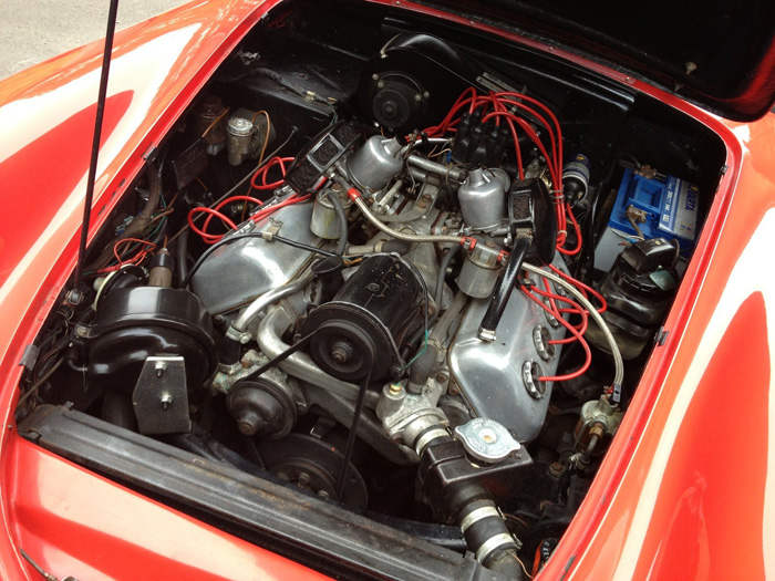 1961 Daimler SP250 B Spec Engine Bay