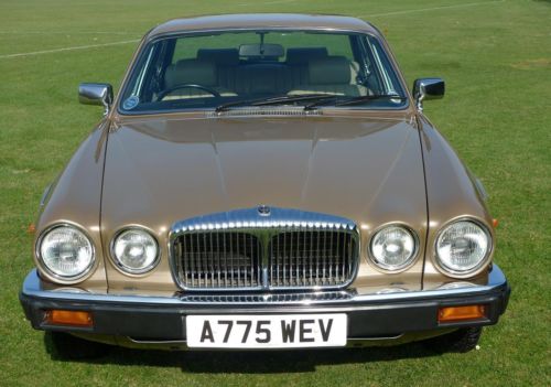 1983 Daimler Sovereign S3 4.2 Front