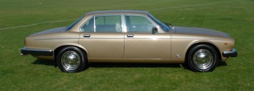 1983 Daimler Sovereign S3 4.2 Right Side