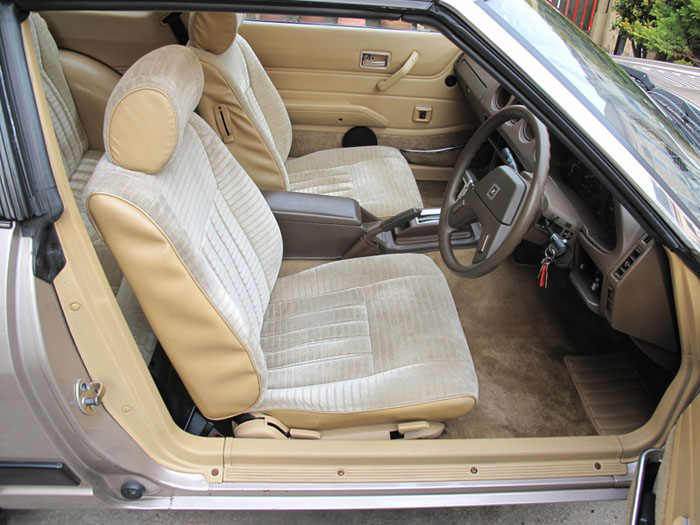 1984 Datsun 280 ZX Targa Auto Interior 1