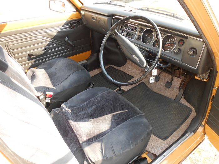 1977 Datsun Cherry 100A Interior
