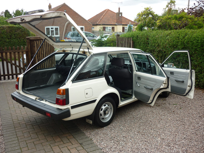 1982 Datsun Sunny B11 1.5 DX Estate Doors Open