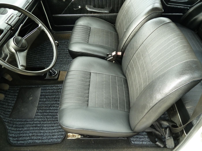 1972 Fiat 127 Front Interior