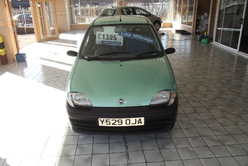 2001 fiat seicento 1.1 s front