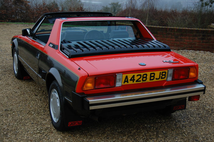 1984 Fiat X19 VS 3