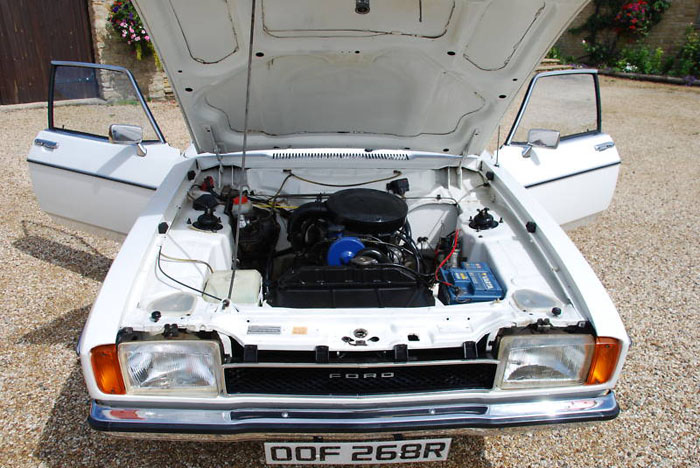 1976 mk ii ford capri 1600 gl engine bay