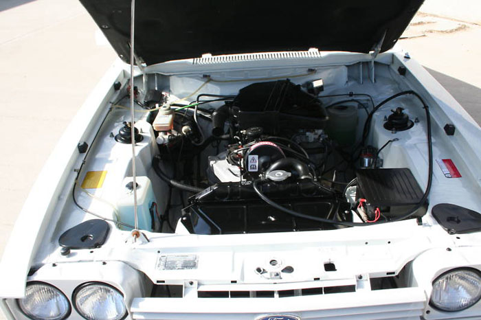 1985 concours ford capri 2.0 laser engine bay 1