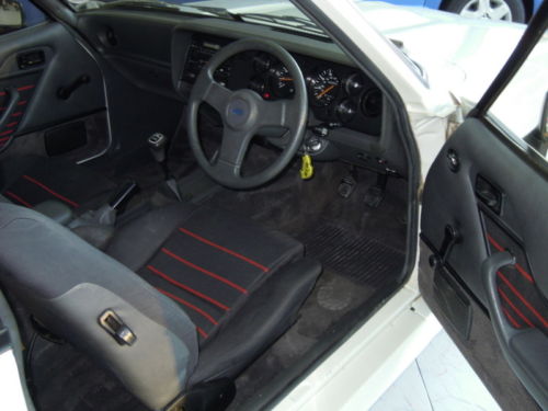1984 ford capri 2.0 s interior 1
